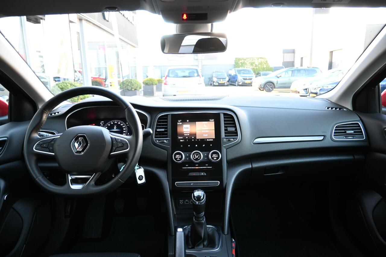 Renault MEGANE Estate TCe 115 Zen | APPLECARPLAY/ANDROIDAUTO | CLIMATE CONTROL | CRUISE CONTROL | PDC