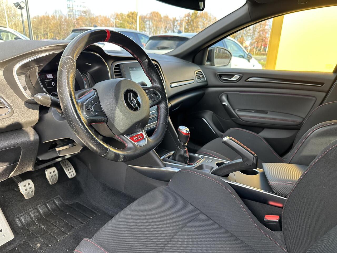 Renault MEGANE TCe 280 RS | HANDGESCHAKELD l rijplezier gegarandeerd! l Dealeronderhouden | Bose Premium Audio |