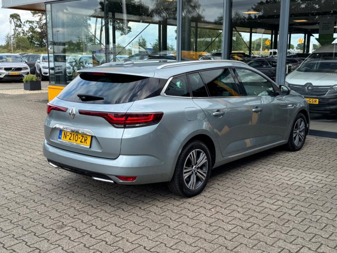 Renault MEGANE Estate 1.6 Plug-In Hybrid Intens