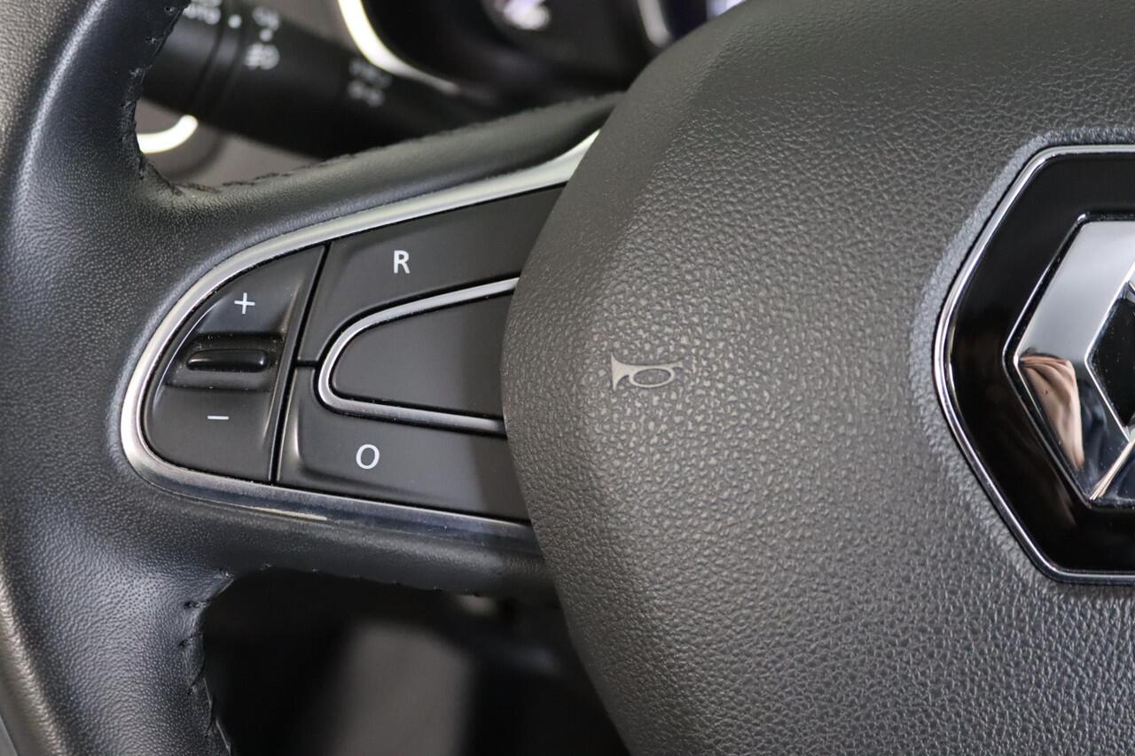 Renault MEGANE Estate 1.3 TCe Limited Trekhaak, Navigatie, Cruise Control