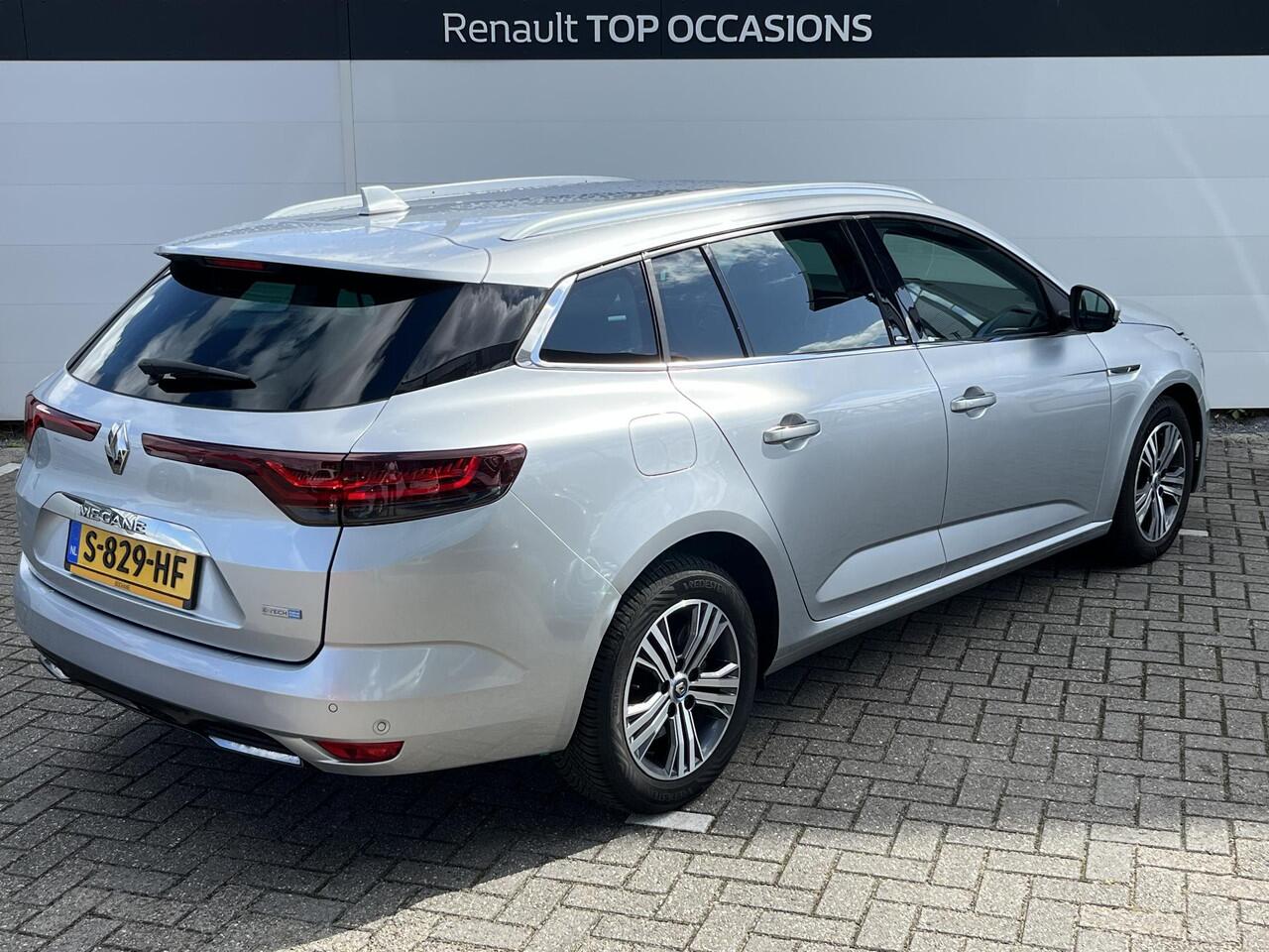 Renault MEGANE Estate 1.6 E-Tech Plug-In Hybrid 160 Business Zen (Met Stekker) | Groot Scherm | Camera