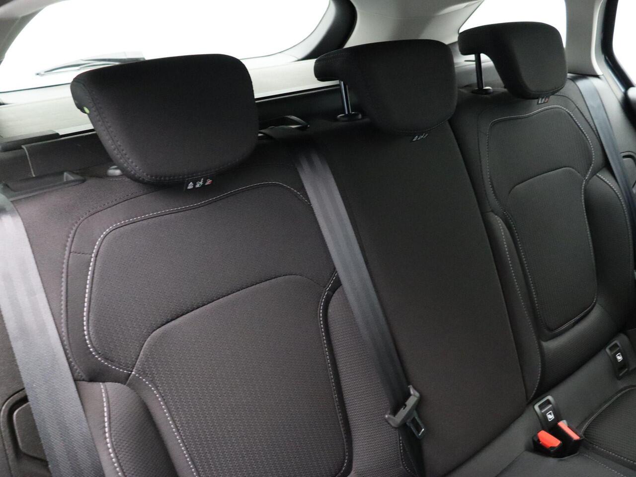 Renault MEGANE Estate 1.6 E-Tech Plug-In Hybrid 160 Business Zen | Trekhaak | Accu schore 88 | Dealer onderhouden | Achteruitrijcamera |