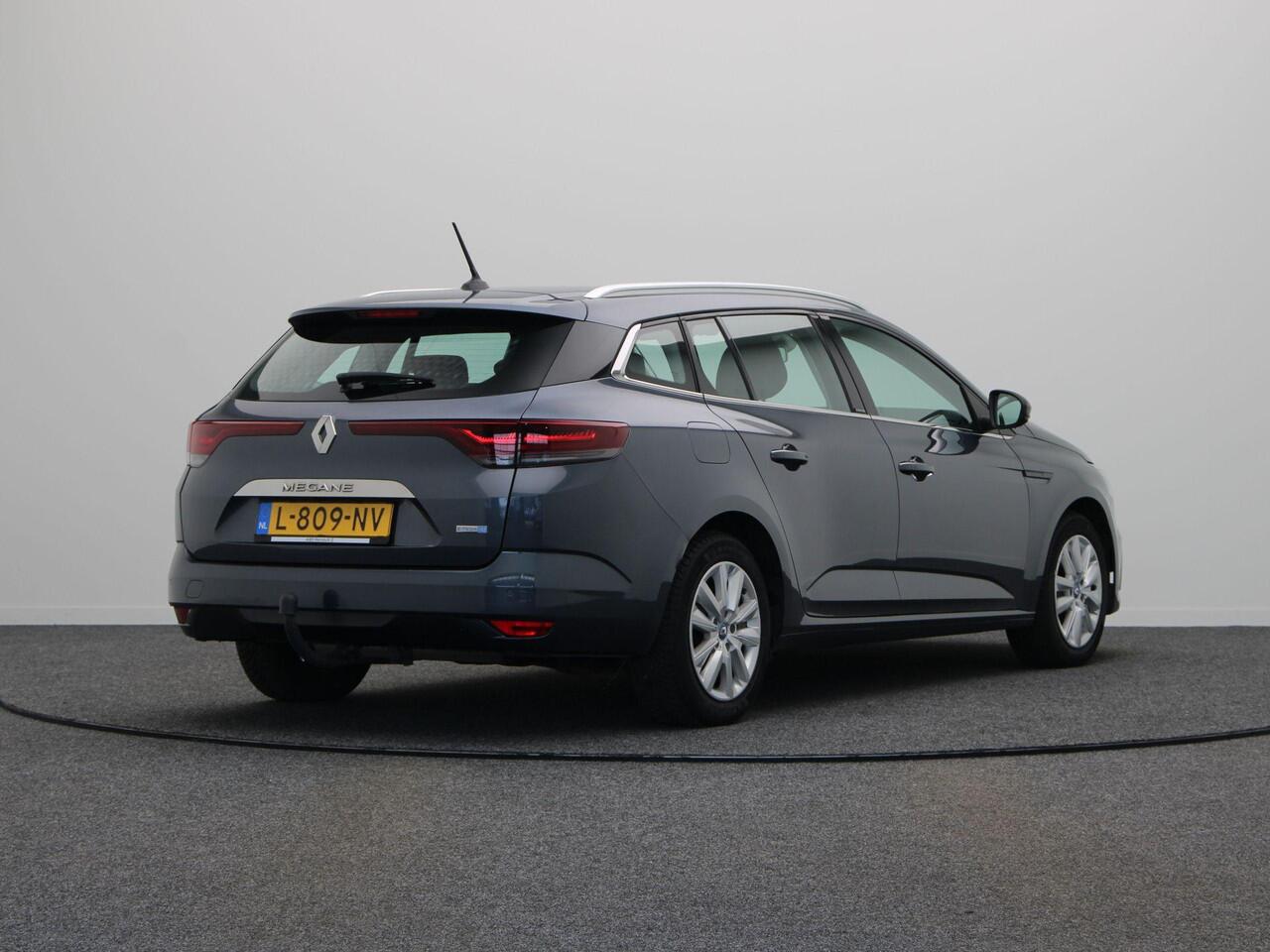 Renault MEGANE Estate 1.6 E-Tech Plug-In Hybrid 160 Business Zen | Trekhaak | Accu schore 88 | Dealer onderhouden | Achteruitrijcamera |