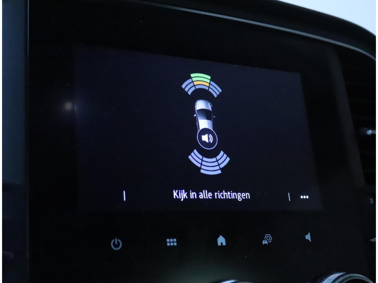 Renault MEGANE Estate 1.3 TCe 140 EDC Intens Clima | Navi | PDC | Lichtmetalen velgen 16" | Trekhaak |