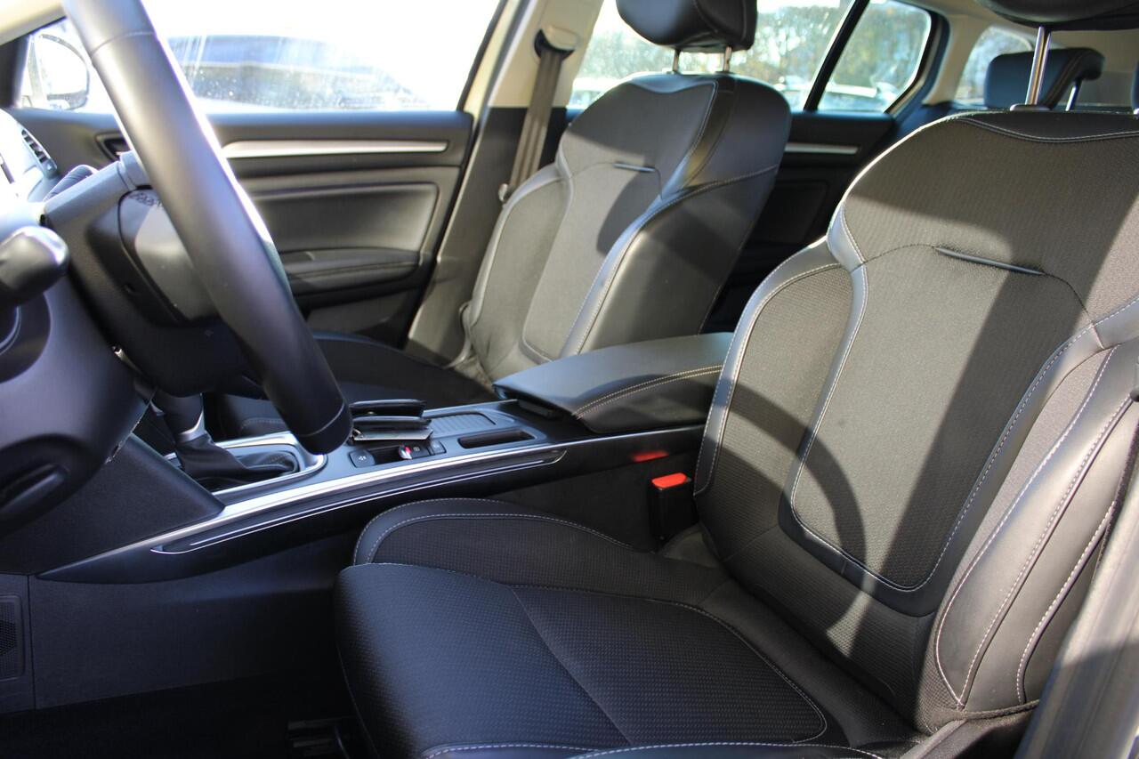 Renault MEGANE Estate 1.3 TCe Intens | PARKEERSENSOREN V+A | CRUISE CONTROL | CLIMATE CONTROL | APPLE CARPLAY & ANDROID AUTO