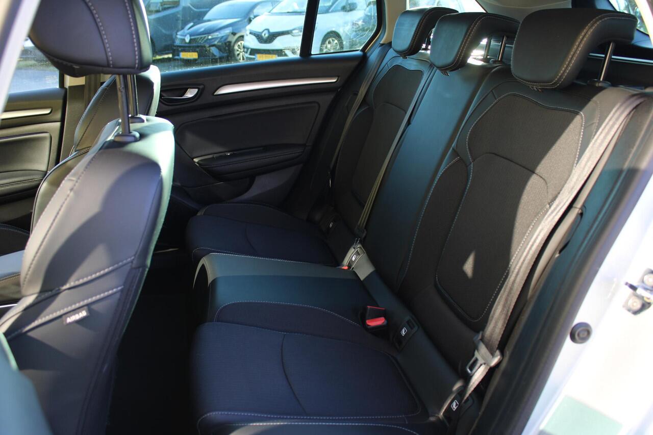 Renault MEGANE Estate 1.3 TCe Intens | PARKEERSENSOREN V+A | CRUISE CONTROL | CLIMATE CONTROL | APPLE CARPLAY & ANDROID AUTO