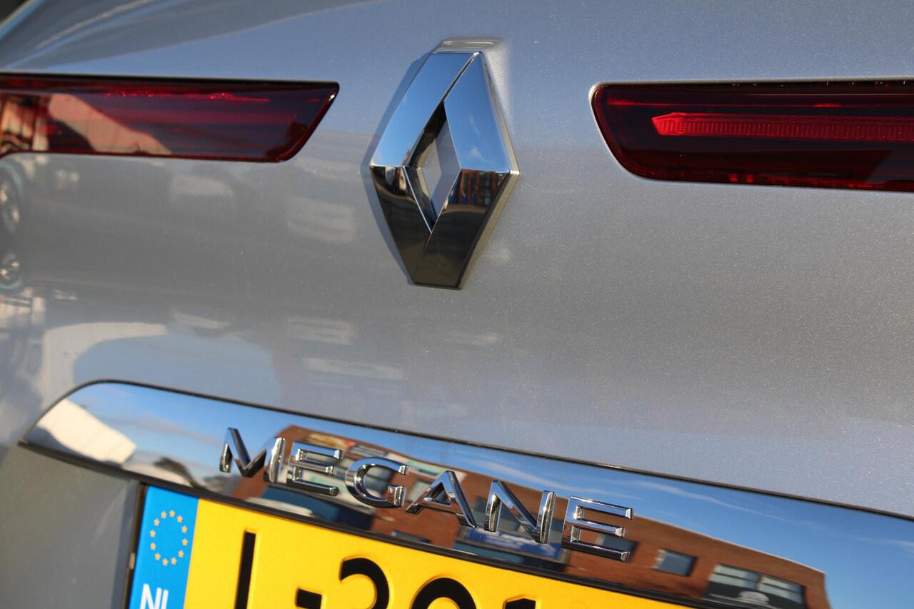 Renault MEGANE Estate 1.3 TCe Intens | PARKEERSENSOREN V+A | CRUISE CONTROL | CLIMATE CONTROL | APPLE CARPLAY & ANDROID AUTO