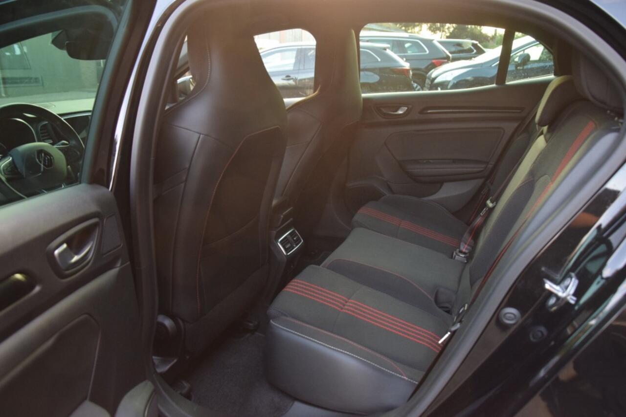 Renault MEGANE 1.6 HYBRID 160PK! RS-LINE!