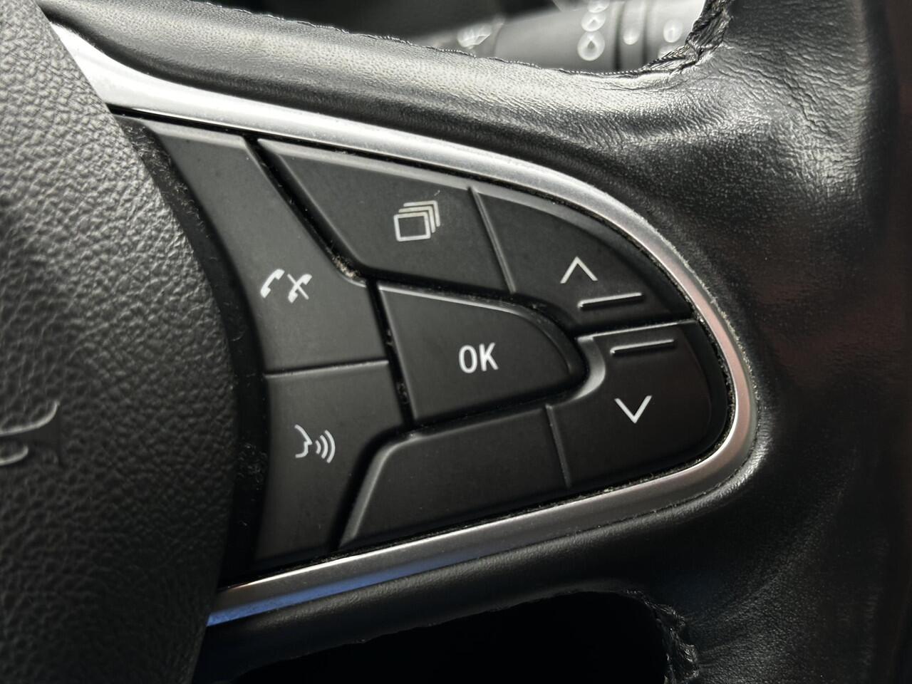 Renault MEGANE Estate 1.3 TCe Business Edition One | Full Led | Stoelverwarming | Stuurverwarming | Digitaal Dash |