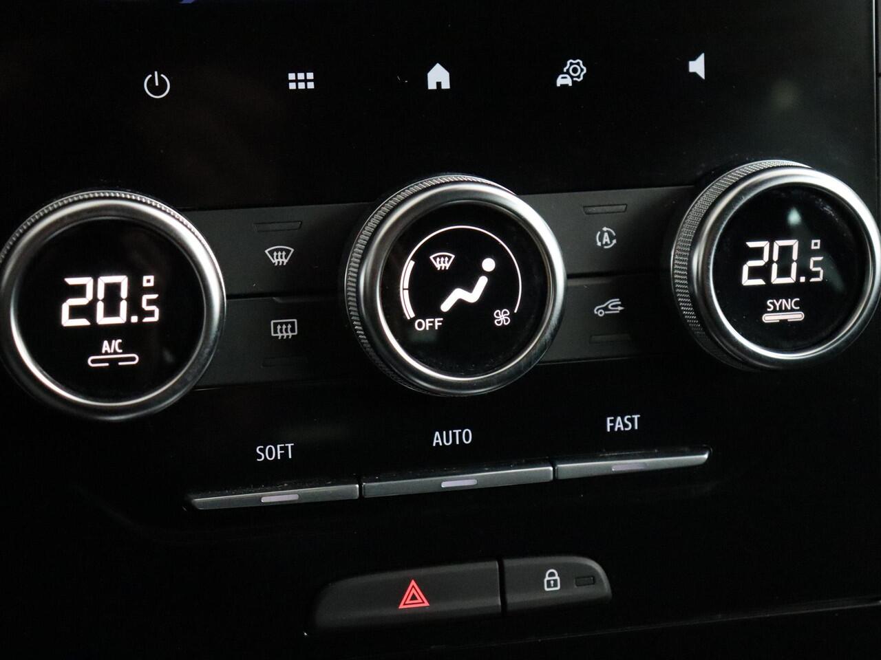 Renault MEGANE Estate 1.3 TCe Intens | LED Pure Vision | Cruise Control | Trekhaak!