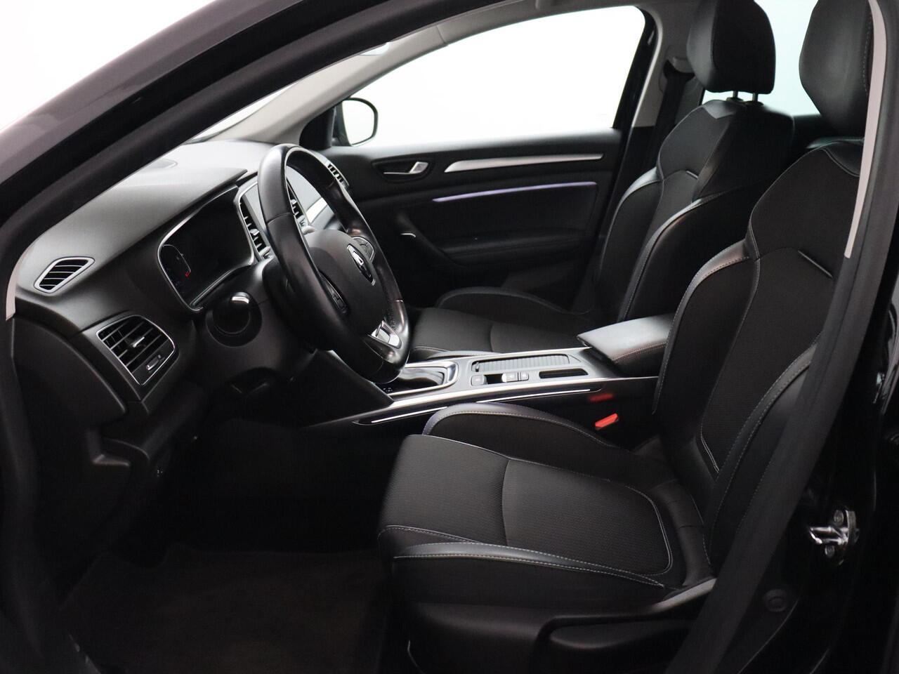 Renault MEGANE Estate 1.3 TCe Intens | LED Pure Vision | Cruise Control | Trekhaak!