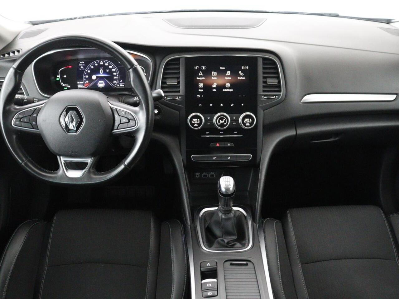 Renault MEGANE 1.3 TCe Intens | Trekhaak | Carplay | Keyless | Navigatie | Full LED | Climate control | Parkeerhulp | Bluetooth | Cruise control
