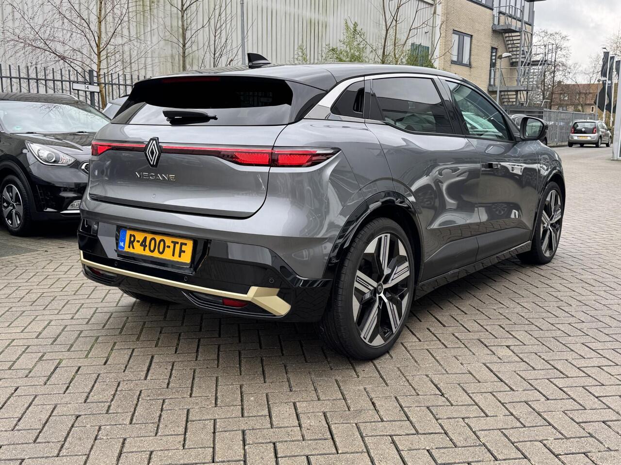 Renault MEGANE E-Tech EV60 Optimum Charge Iconic