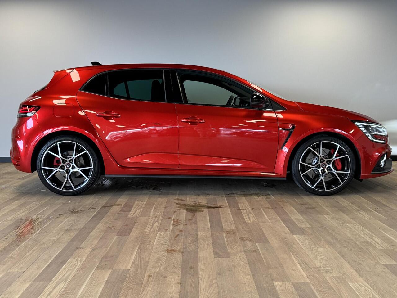 Renault MEGANE 1.8 TCe 300 RS Trophy 1e EIG | FUJILIGHT | DEALER