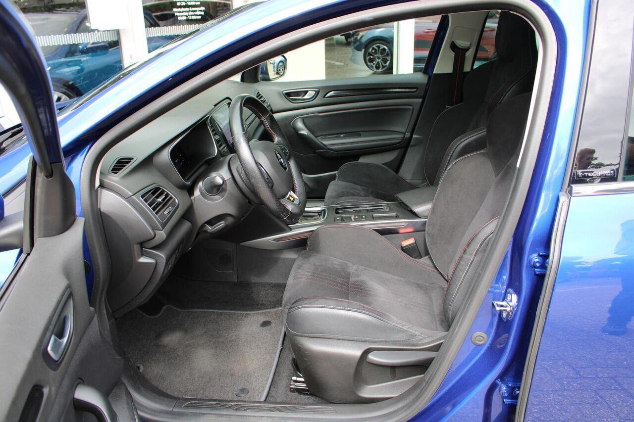 Renault MEGANE 1.6 Plug-In Hybrid 160 R.S. Line | Panoramadak | BOSE audio | Alcantara |