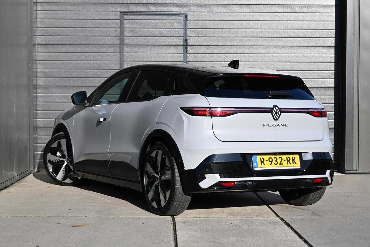Renault MEGANE E-Tech EV60 Optimum Charge Techno | WARMTEPOMP | 360 CAMERA | STUUR/STOELVERWARMING | NAVI | ADAPT. CRUISE CONTROL | APPLECARPLAY/ANDROIDAUTO | CLIMATE CONTROL | PDC | LMV