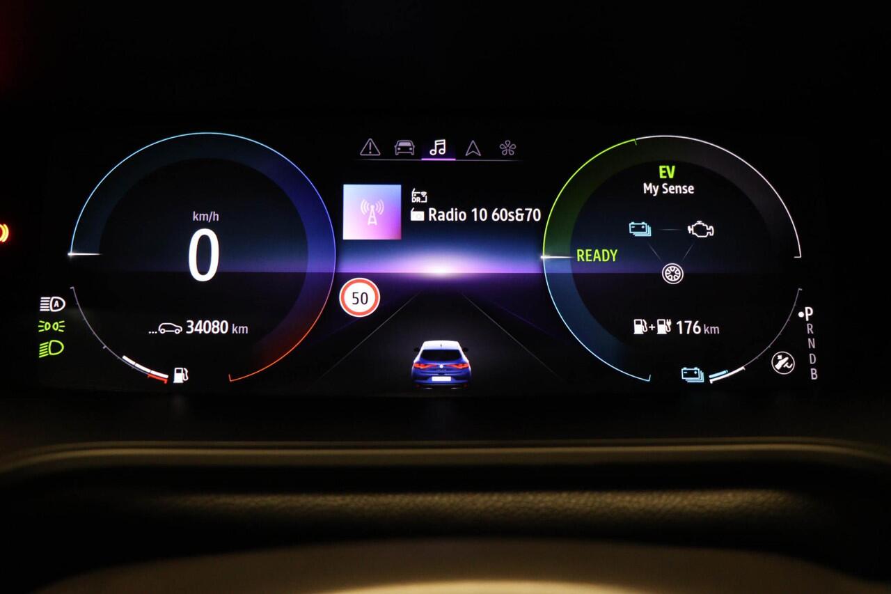 Renault MEGANE 1.6 Plug-In Hybrid 160 R.S. Line | PANORAMADAK | LED | DAB | APPLE | CAMERA | 18"