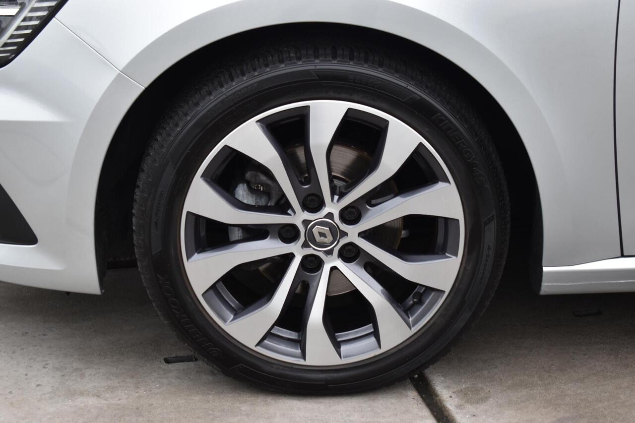 Renault MEGANE Estate TCe 140 Techno | CAMERA | NAVI | CRUISE CONTROL | APPLECARPLAY/ANDROIDAUTO | ALL-SEASONBANDEN | CLIMATE CONTROL | PDC | LMV
