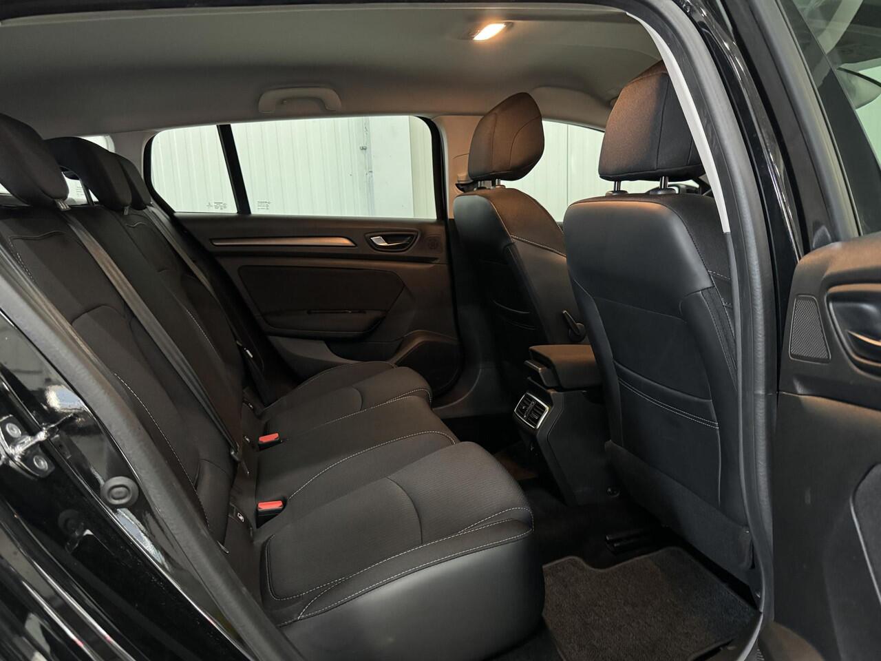 Renault MEGANE Estate 1.3 TCe 141 PK Business Zen LED NAVI CLIMA TREKHAAK 2X-PDC