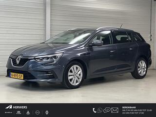 renault-megane-estate-1.3-tce-busin