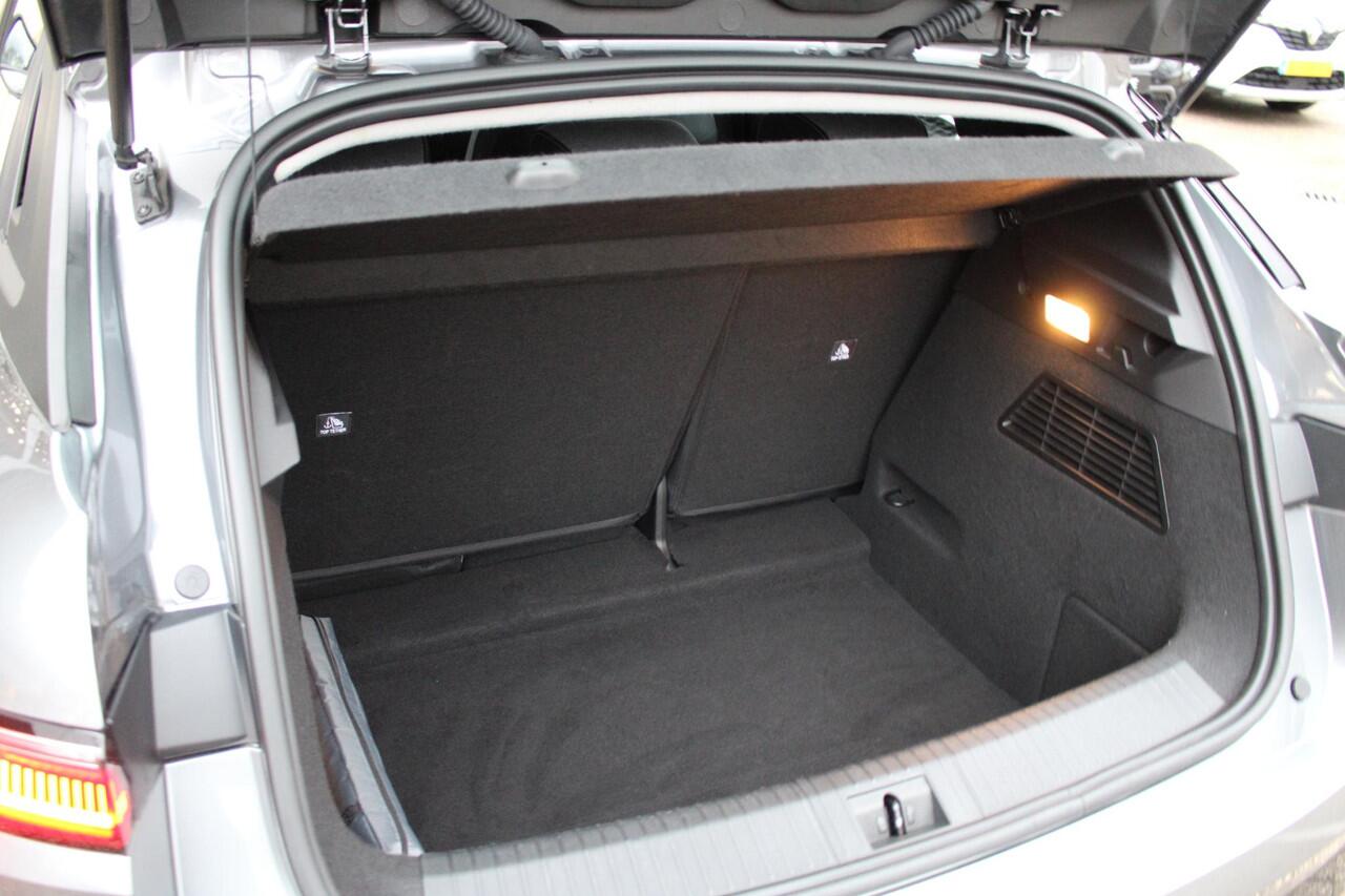 Renault MEGANE E-Tech EV60 Optimum Charge Evolution SOH 95% Automaat | Google navigatie | Achterruitrij Camera | Parkeersensoren | Cruise control