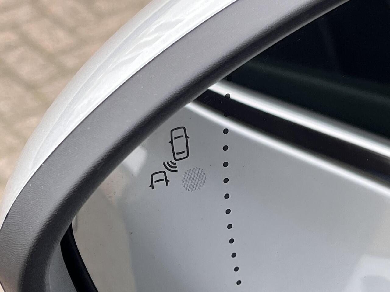 Renault MEGANE Estate 1.6 E-Tech Plug-In Hybrid 160 Intens