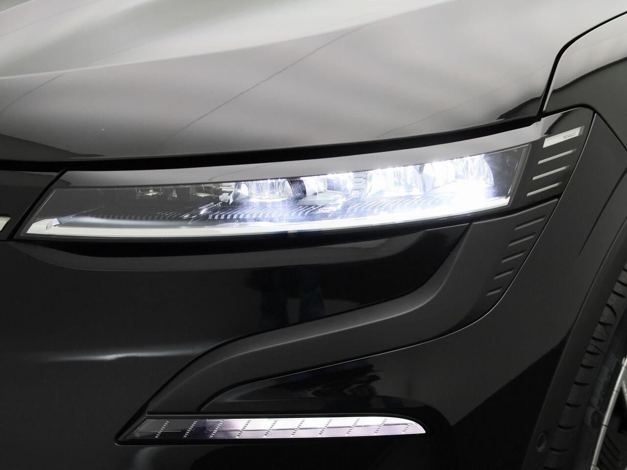 Renault MEGANE E-Tech 220 PK EV60 Optimum Charge Evolution ER | Climate Control / ECC | Cruise control | Navigatie | LED koplampen | Park Distance Control voor en achter | Achteruitrijcamera |