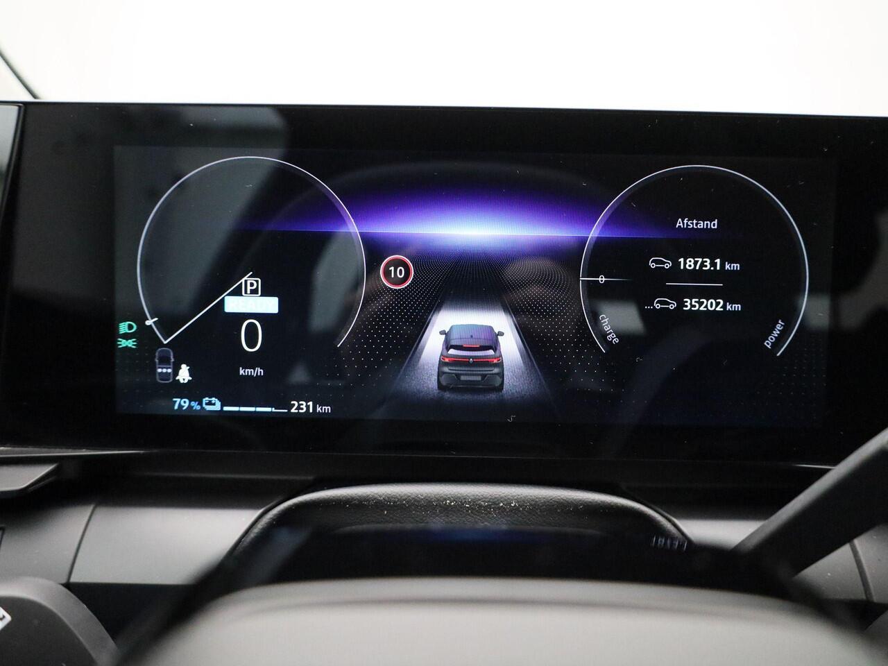 Renault MEGANE E-Tech 220 PK EV60 Optimum Charge Evolution ER | Climate Control / ECC | Cruise control | Navigatie | LED koplampen | Park Distance Control voor en achter | Achteruitrijcamera |