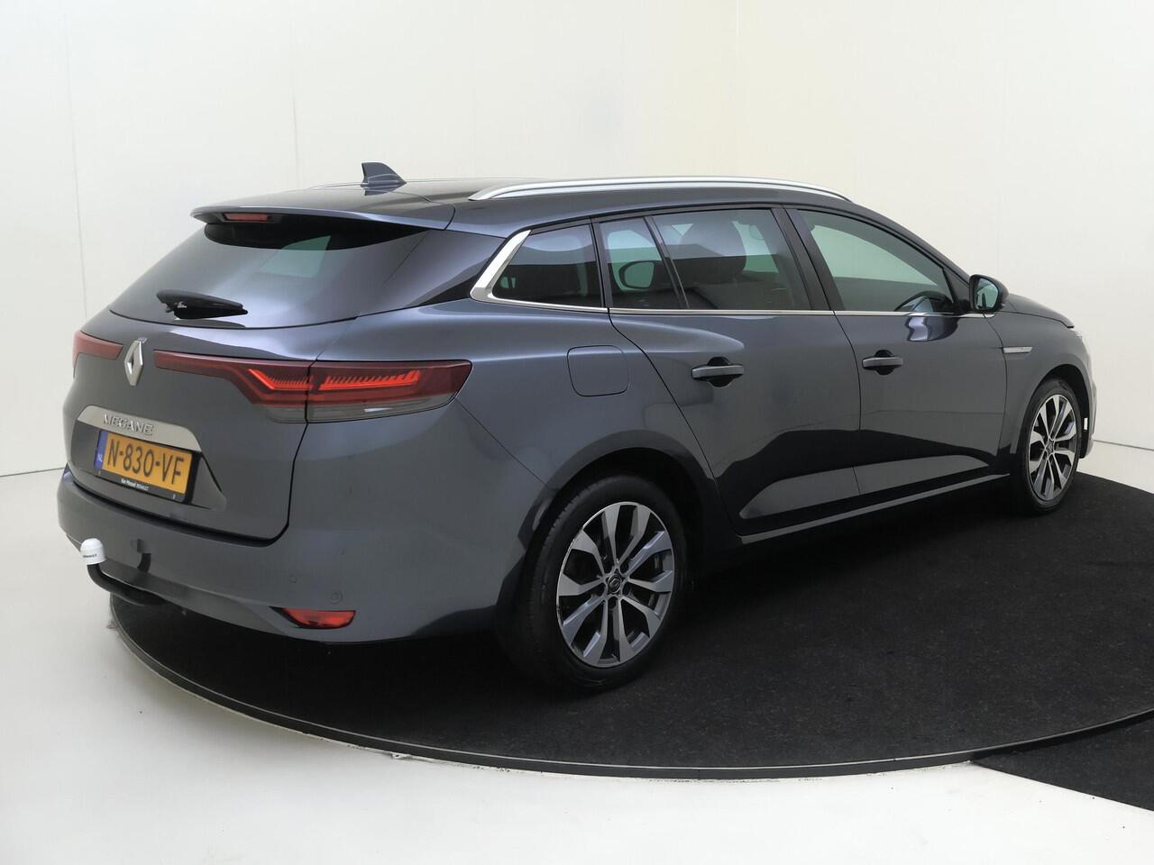 Renault MEGANE Estate 1.3 TCe140 Intens | airco automatisch | Apple Carplay/Android | cruise control | LED koplampen | lichtmetalen velgen | navigatiesysteem full map |