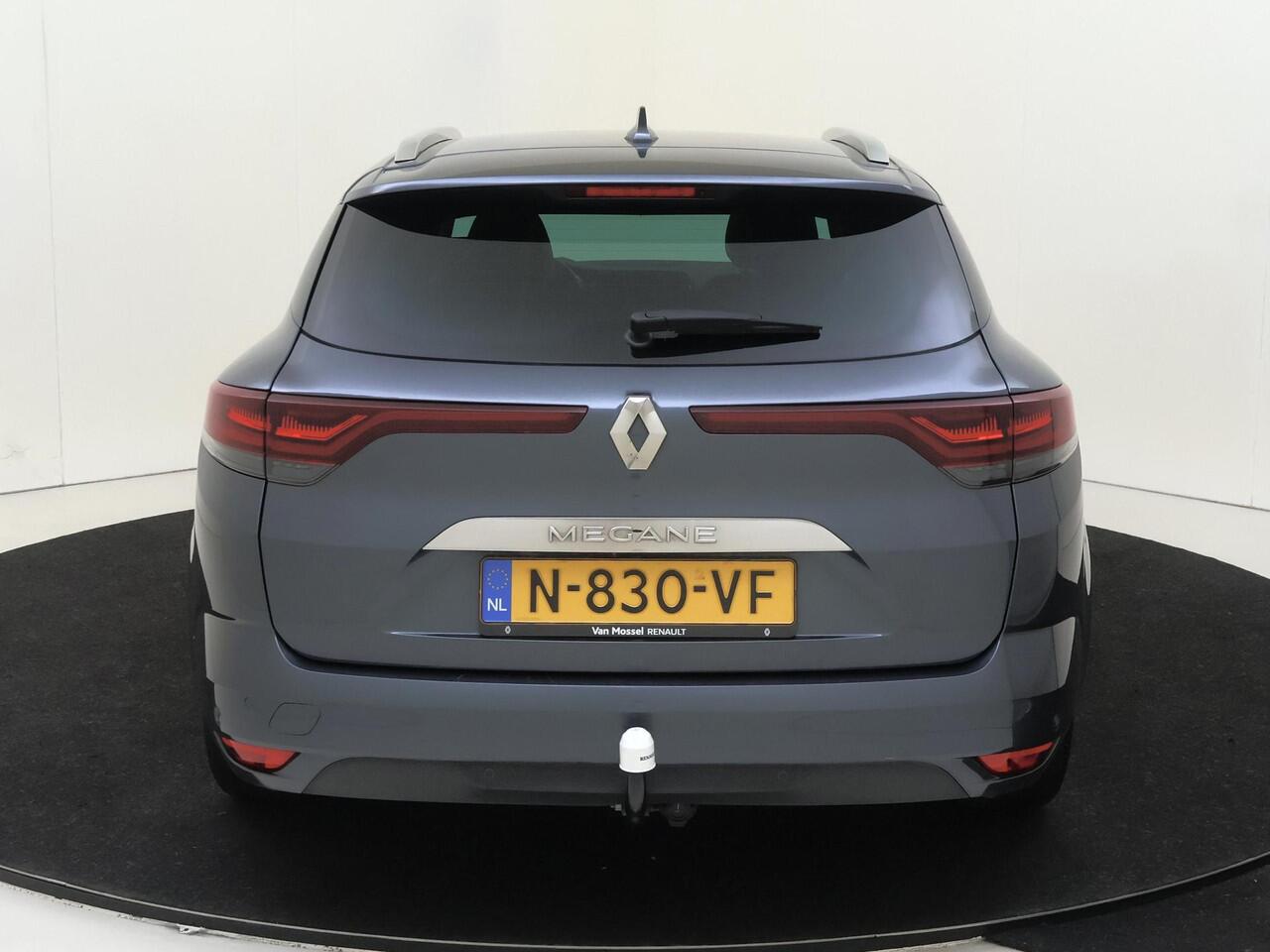 Renault MEGANE Estate 1.3 TCe140 Intens | airco automatisch | Apple Carplay/Android | cruise control | LED koplampen | lichtmetalen velgen | navigatiesysteem full map |
