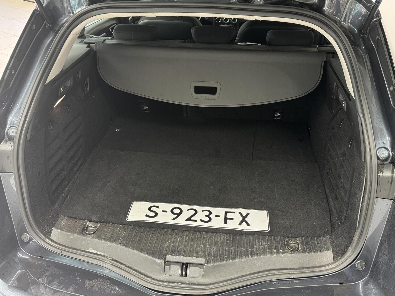 Renault MEGANE Estate 1.6 E-Tech Plug-In Hybrid 160 Business Zen | Trekhaak | Navigatie | Parkeersensoren V+A | Climate Control |