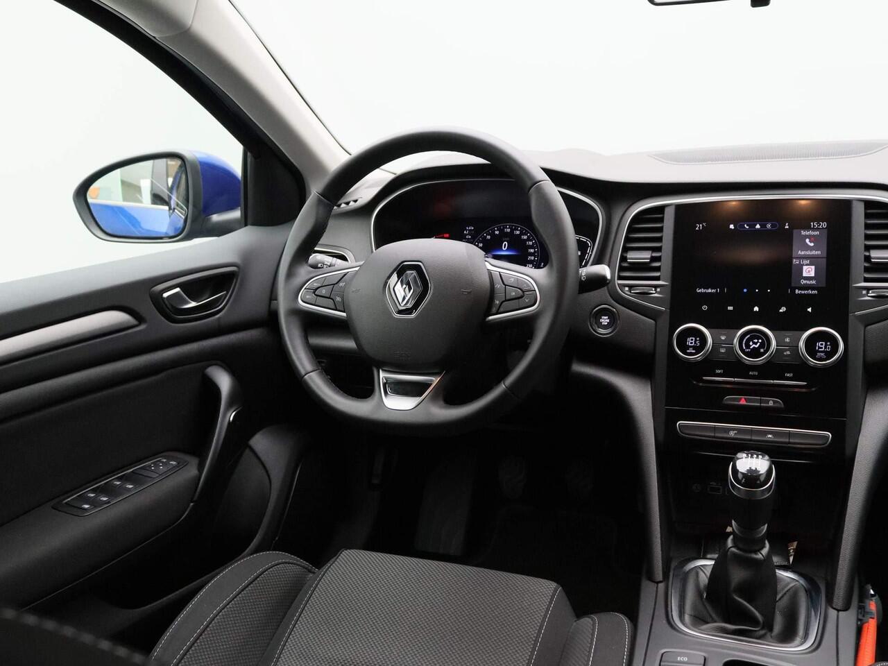 Renault MEGANE Estate 1.3 - 140PK TCe Equilibre | Apple Carplay/Android Auto | Lichtmetalen Velgen | Parkeersensoren | LED Lampen | Cruise Control | Climate Control |