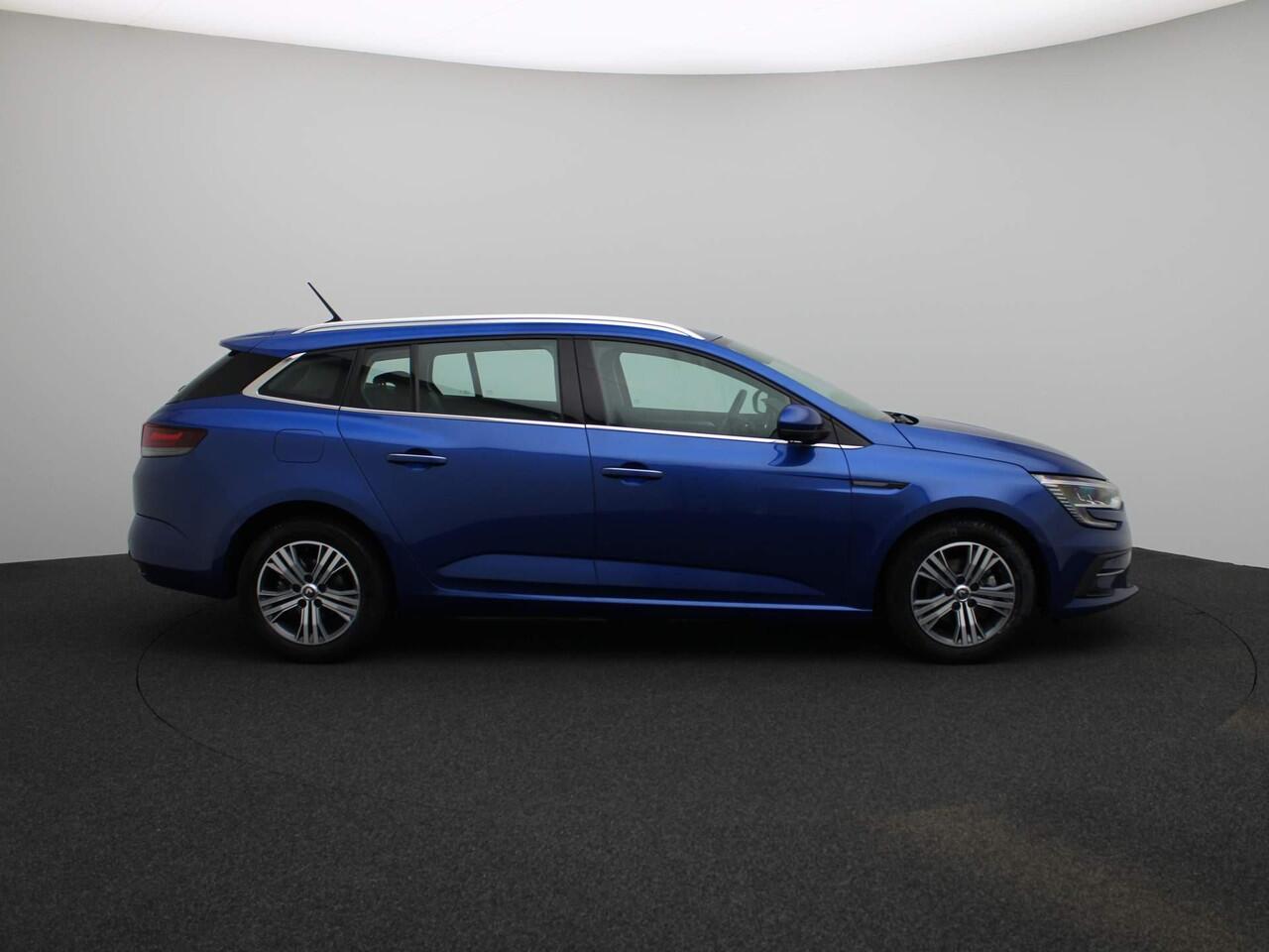 Renault MEGANE Estate 1.3 - 140PK TCe Equilibre | Apple Carplay/Android Auto | Lichtmetalen Velgen | Parkeersensoren | LED Lampen | Cruise Control | Climate Control |