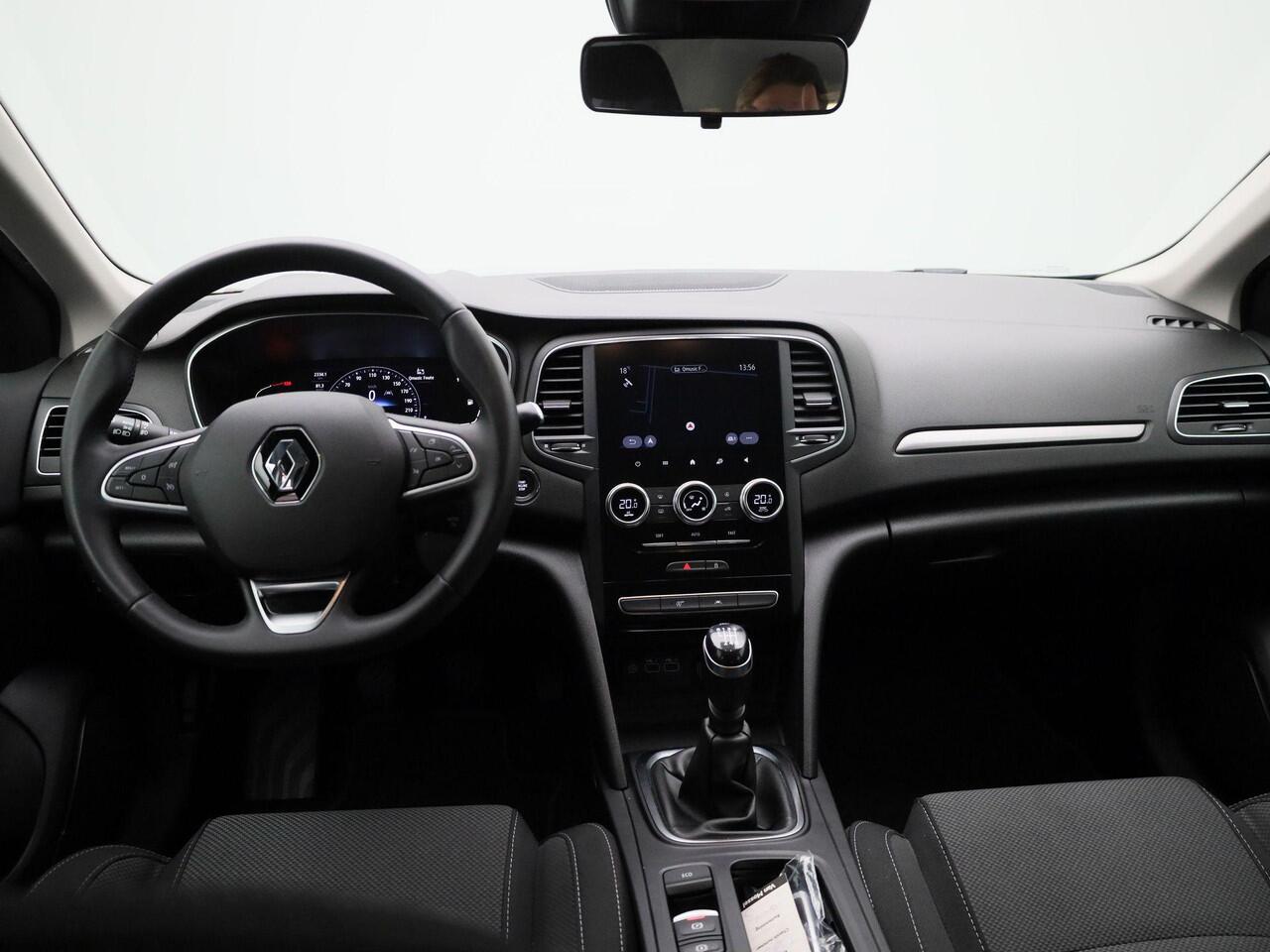 Renault MEGANE Estate 1.3 TCe 140 PK Equilibre Navigatie | Climate Control | Cruise Control | Parkeersensoren Voor en Achter | Apple Carplay & Android Auto