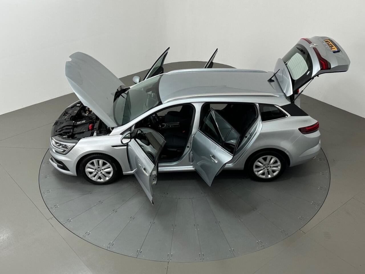 Renault MEGANE 1.3 TCE140 EQUILIBRE ALU DAKRAIL ZEER MOOI