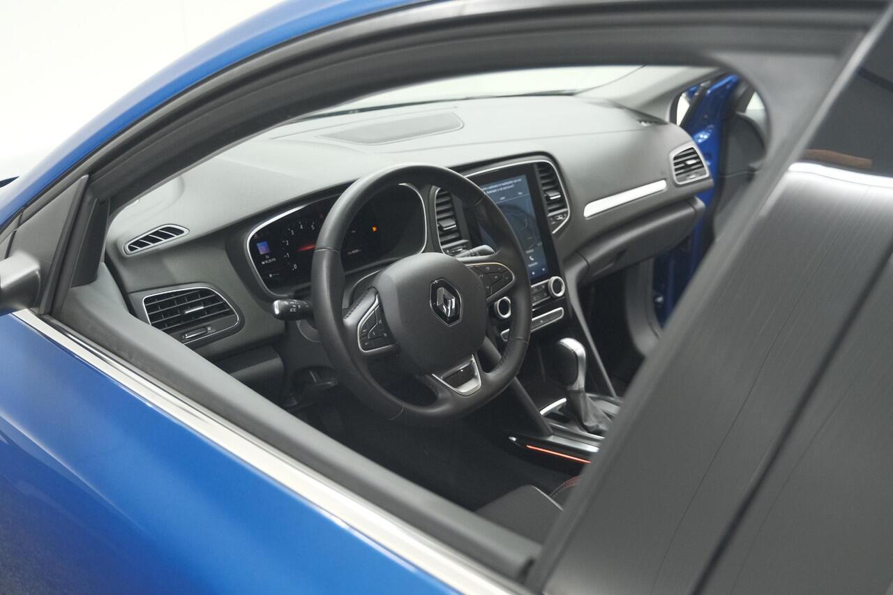 Renault MEGANE Estate TCe 140 EDC Techno | Trekhaak | Camera | Navigatie | 9.3 Inch Groot Scherm