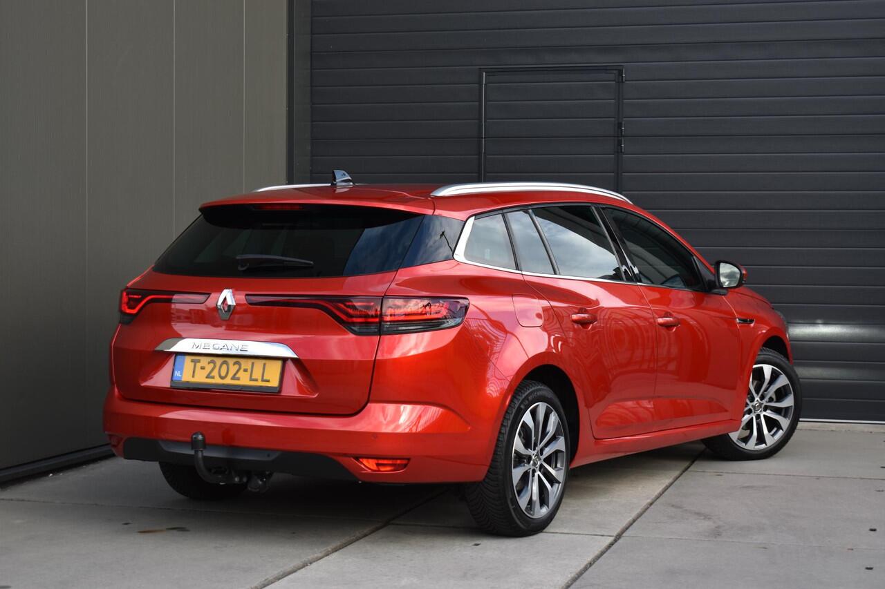 Renault MEGANE Estate TCe 140 EDC Techno | AUTOMAAT | TREKHAAK | CAMERA | NAVI | CRUISE CONTROL | CLIMATE CONTROL | ALL-SEASONBANDEN | PDC | LMV