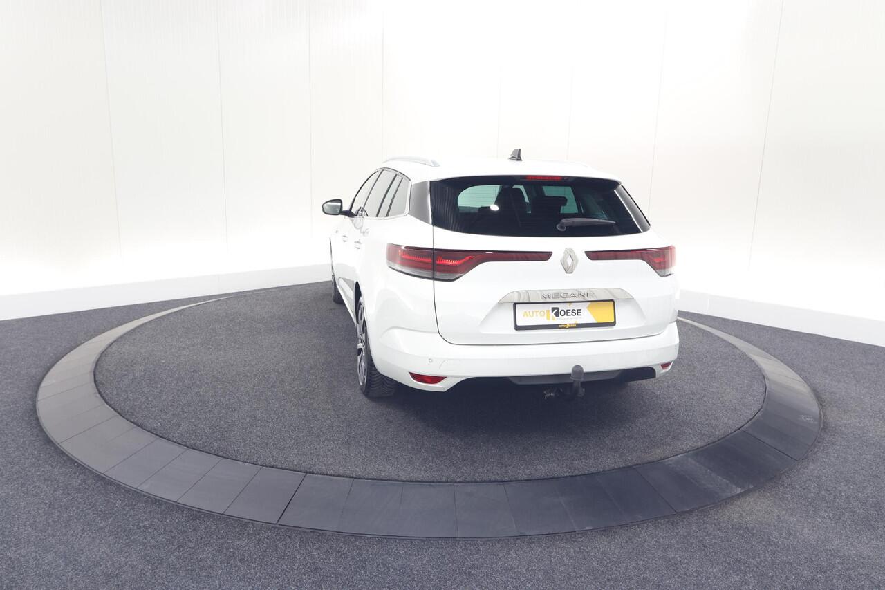 Renault MEGANE Estate TCe 140 EDC Techno | Trekhaak | Camera | Navigatie | 9.3 Inch Groot Scherm