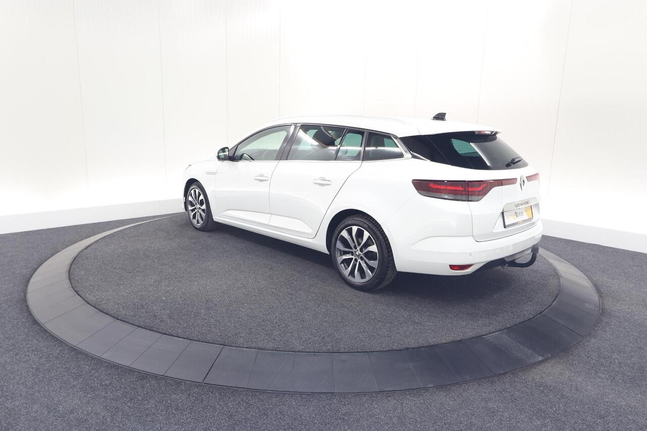 Renault MEGANE Estate TCe 140 EDC Techno | Trekhaak | Camera | Navigatie | 9.3 Inch Groot Scherm
