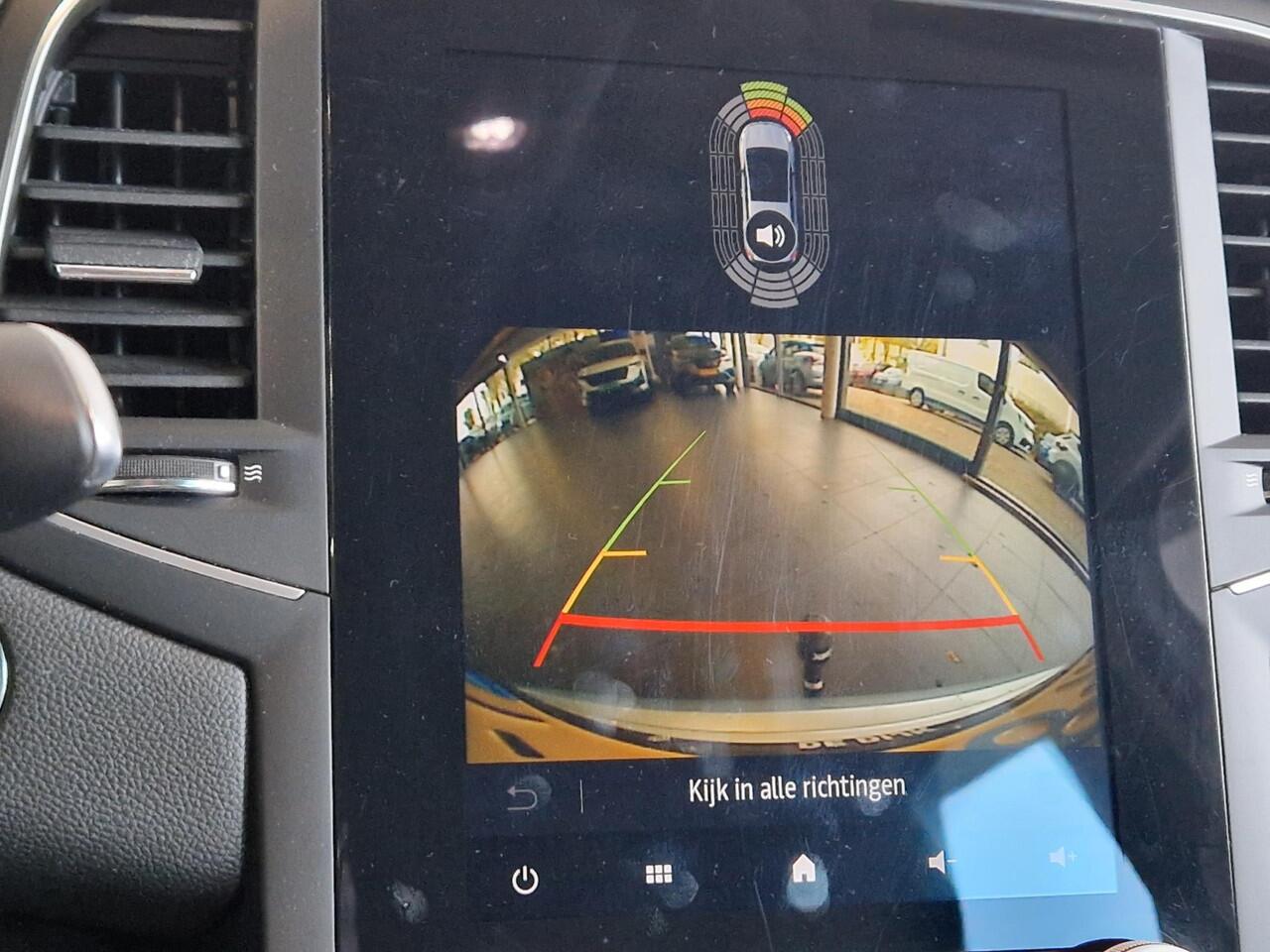 Renault MEGANE Estate 1.3 TCe 140 Techno | TREKHAAK | NAVIGATIE | CLIMATE CONTROL | DODEHOEK DETECTIE