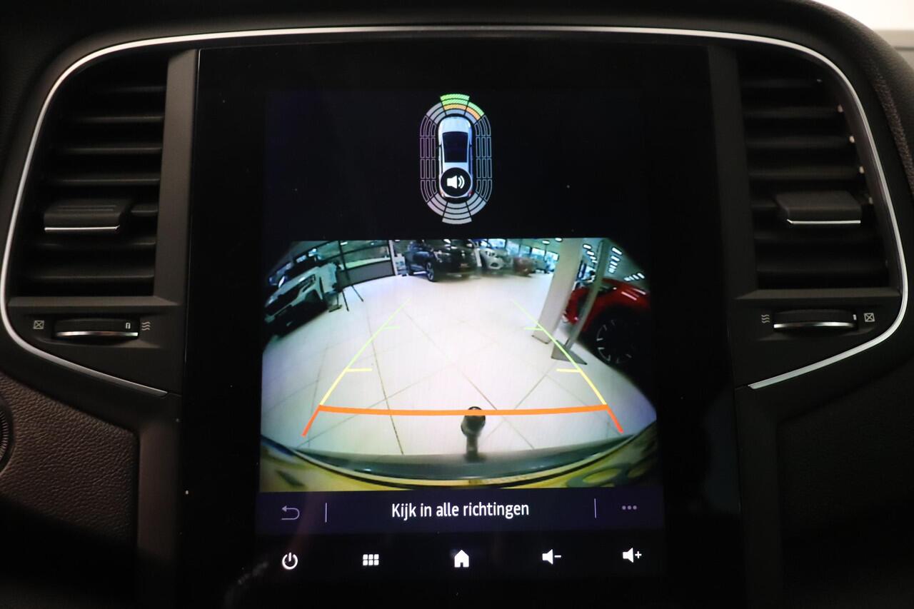 Renault MEGANE Estate 1.3 TCe 140 Techno | Climate control | Camera | Trekhaak | Parkeerassistent | AppleCarplay AndroidAuto | LED koplampen |