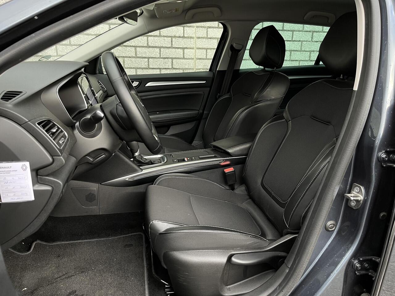 Renault MEGANE Estate 1.3 TCe 140 Techno | Trekhaak | Apple CarPlay / Android Auto | Achteruitrijcamera | Navigatie |