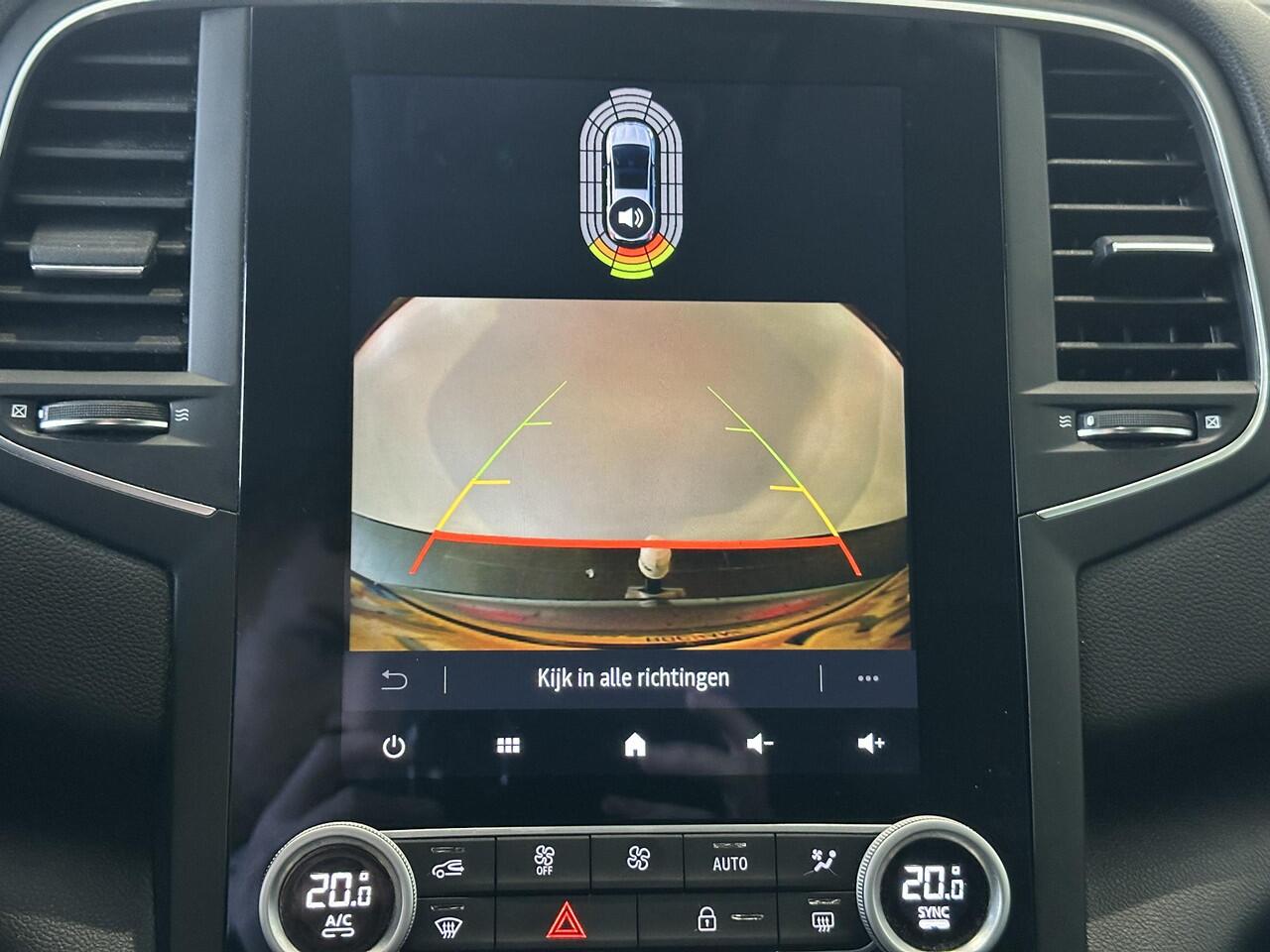 Renault MEGANE Estate 1.3 TCe 140 Techno AUTOMAAT | TREKHAAK | NAVIGATIE | PARKEERSENSOREN RONDOM | ACHTERUITRIJCAMERA | APPLE CARPLAY/ANDROID AUTO