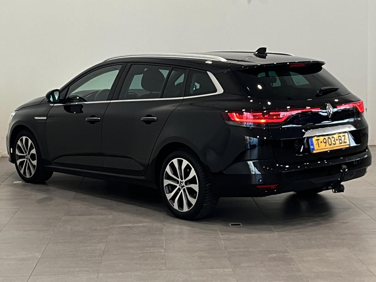 Renault MEGANE Estate 1.3 TCe 140 EDC Techno | Trekhaak 1.700 KG | All season banden | Dodehoek Detectie
