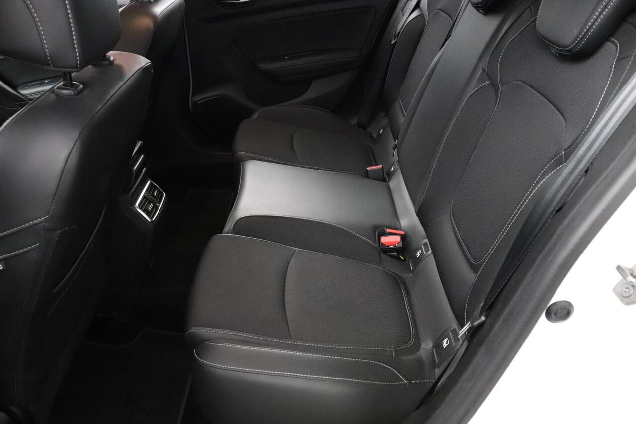 Renault MEGANE Estate 1.3 TCe 140 EDC Techno | Trekhaak 1700kg Trekgewicht | Camera | Carplay/Android auto |