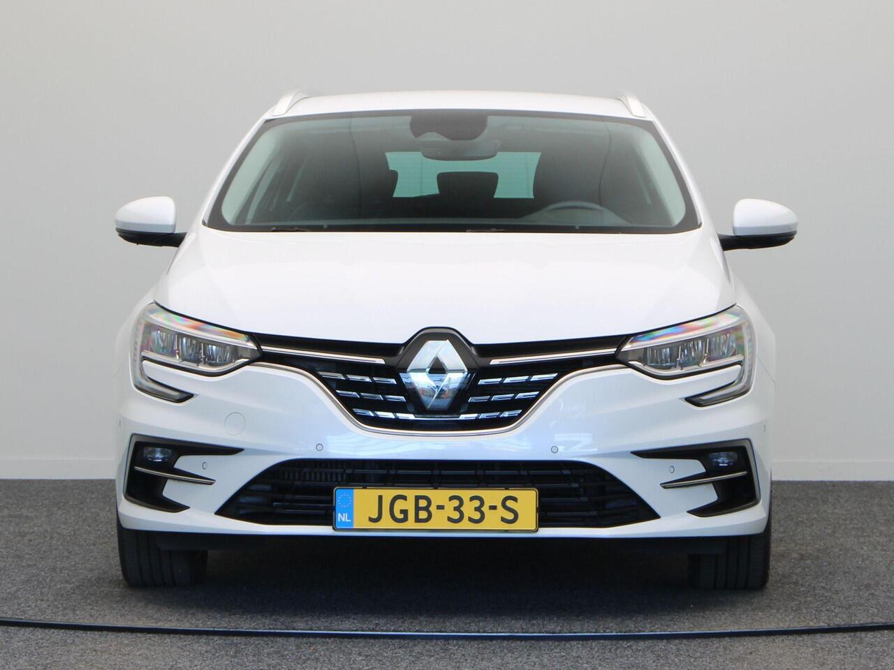 Renault MEGANE Estate TCe 140pk Techno | Stoel- en stuurwielverwarmig | 1700kg trekvermogen | Grootscherm navigatie |