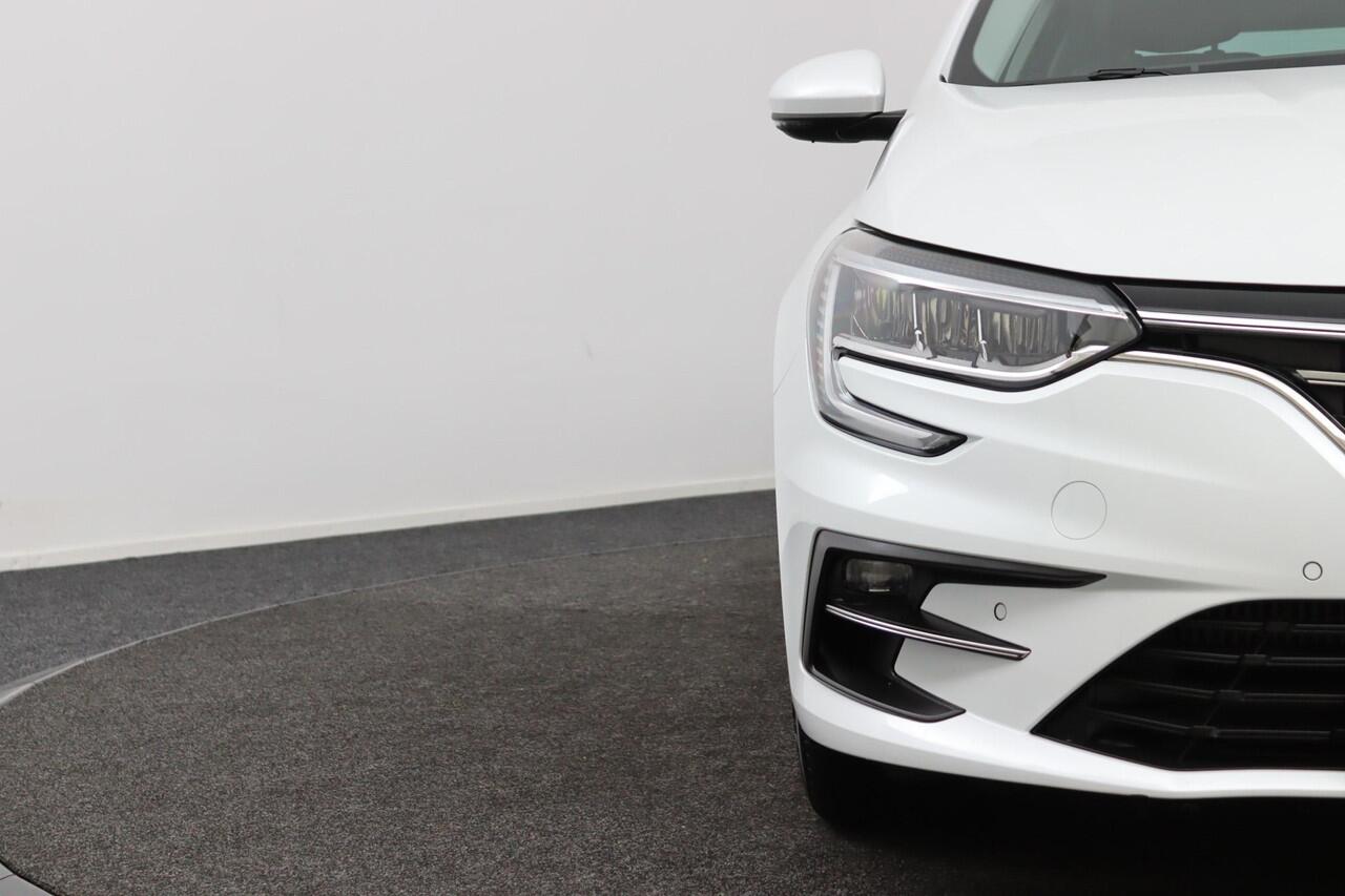 Renault MEGANE Estate 1.3 TCe 140 Techno Automaat! Rijklaarprijs! Trekhaak!
