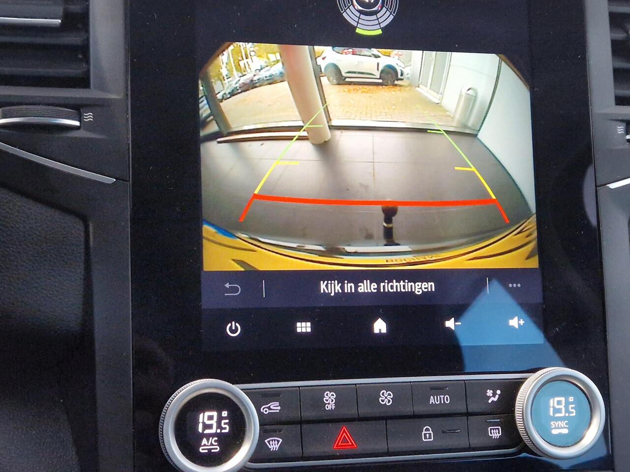 Renault MEGANE Estate 1.3 TCe 140 EDC Techno AUTOMAAT | TREKHAAK | PARKEERSENSOREN VOOR-/ACHTER | ACHTERUITRIJCAMERA | APPLE CARPLAY/ANDROID AUTO