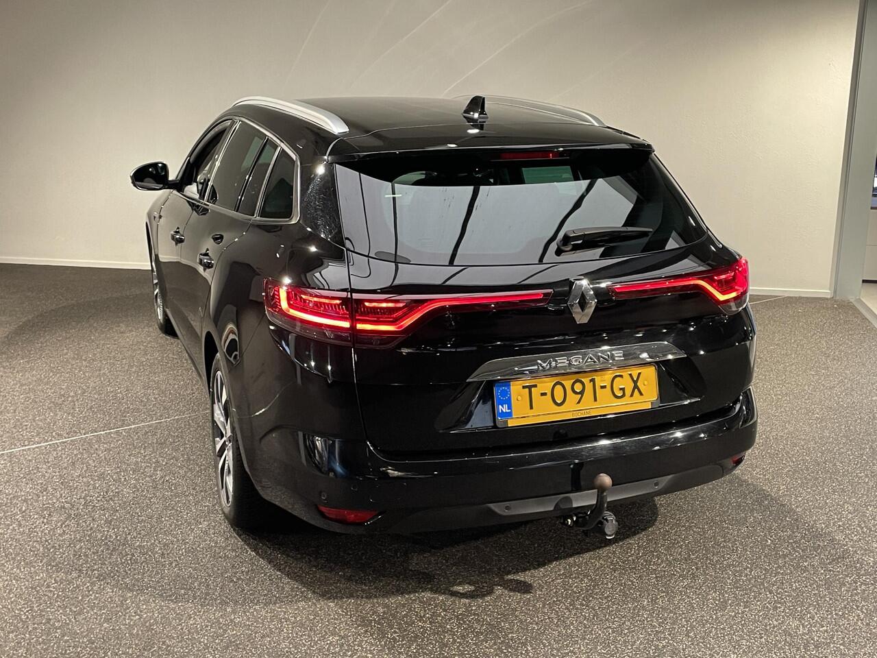 Renault MEGANE Estate 1.3 TCe 140 Techno | Automaat | Trekhaak | Navigatie | Climate Control |