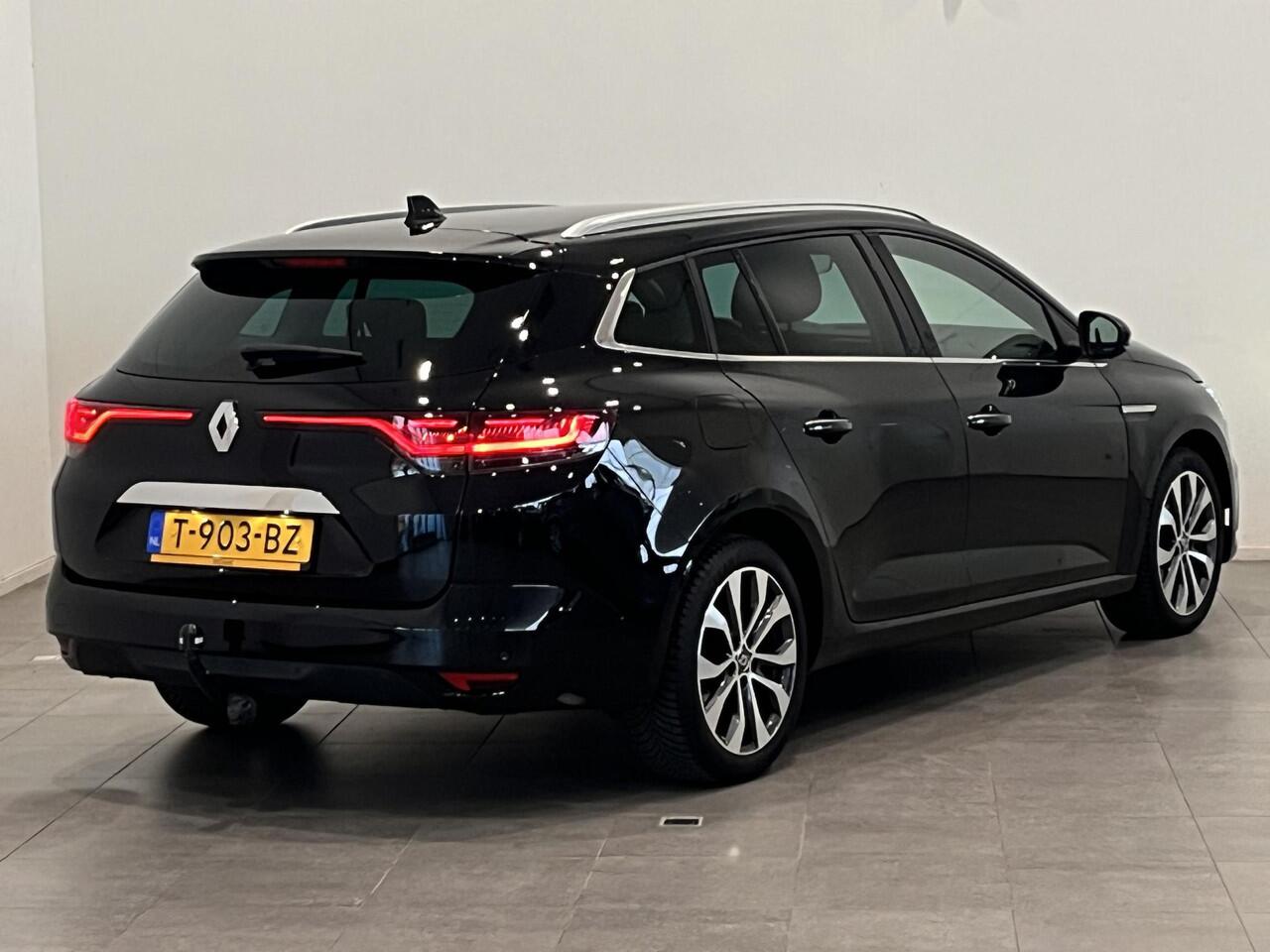 Renault MEGANE Estate 1.3 TCe 140 EDC Techno | Trekhaak 1.700 KG | All season banden | Dodehoek Detectie